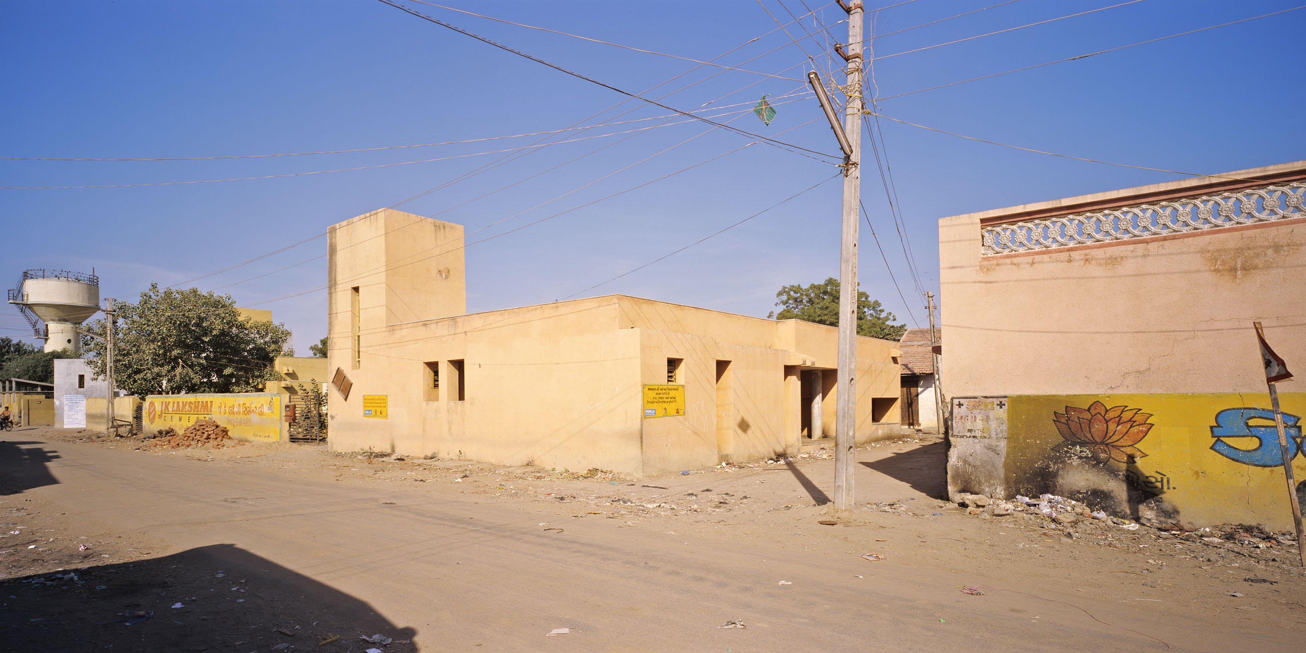 2007-01 Arya Architects Samarkhiali village